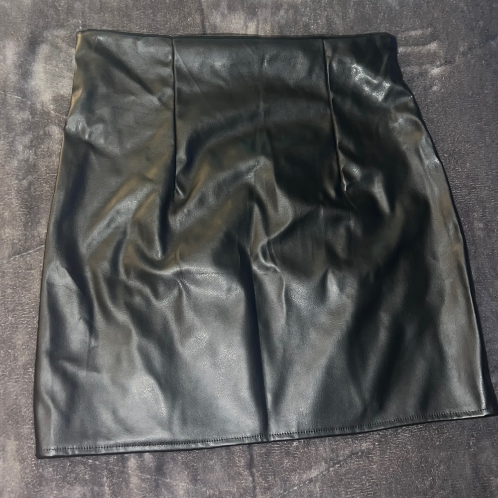 Mini leather skirt